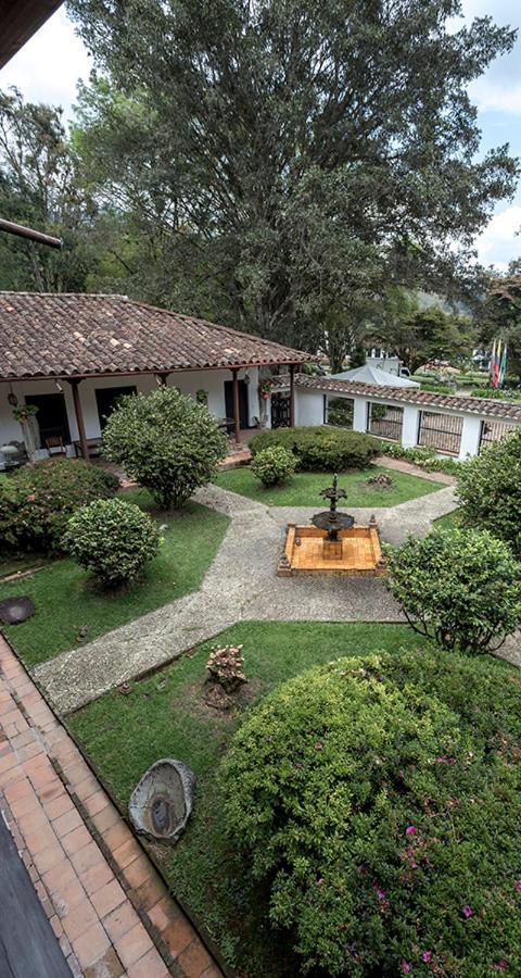 Club Campestre Hacienda Fizebad Hotel Retiro Kültér fotó